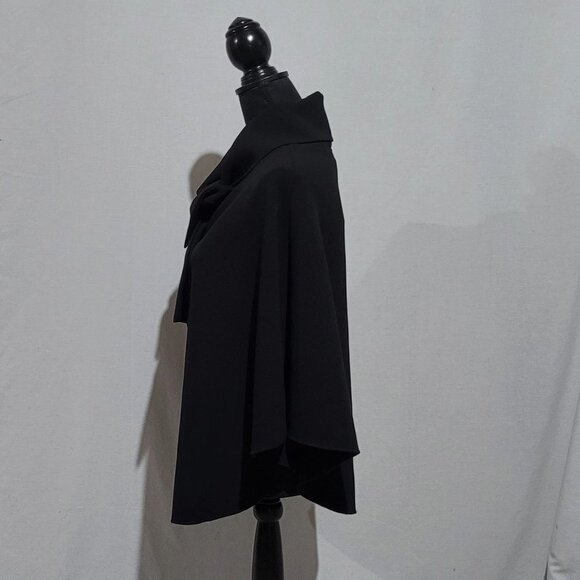 Le Chateau cape coat jacket goth academia black cloak winter fall poncho NWT new - Picture 4 of 13